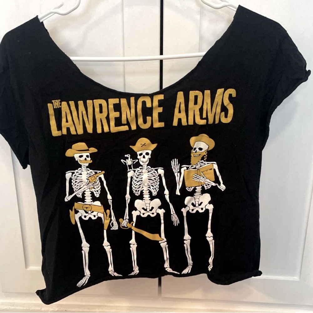 Small black The Lawrence Arms Skeleton Coast cropped t-shirt